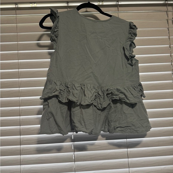 Crop Tank - Picture 2 of 2